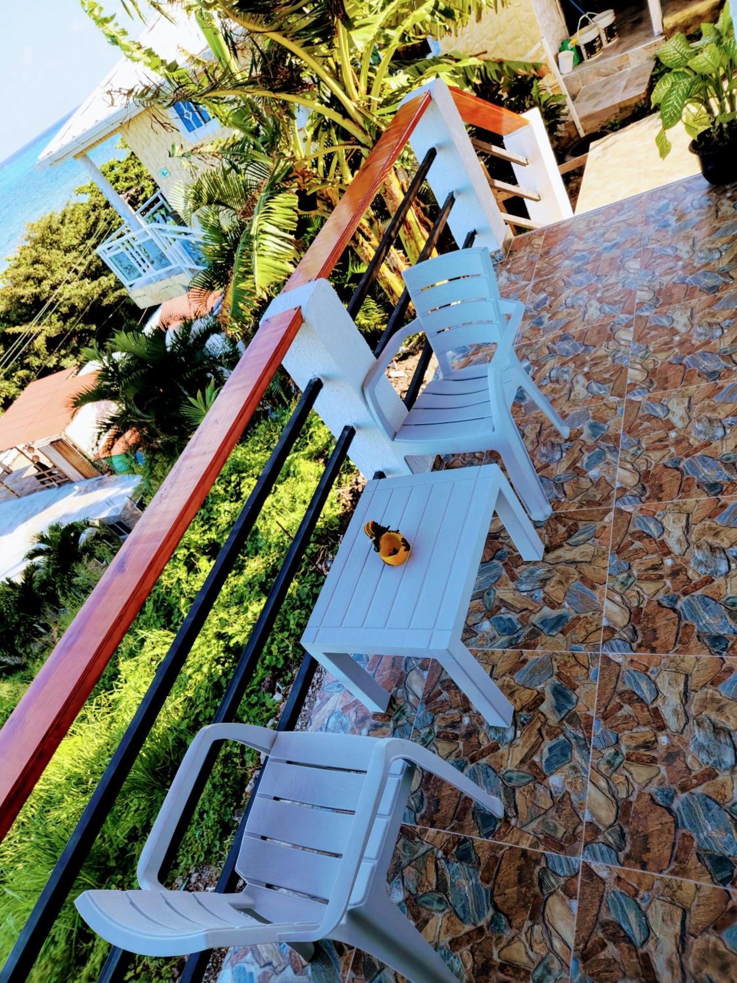 Sea Breeze Apartment