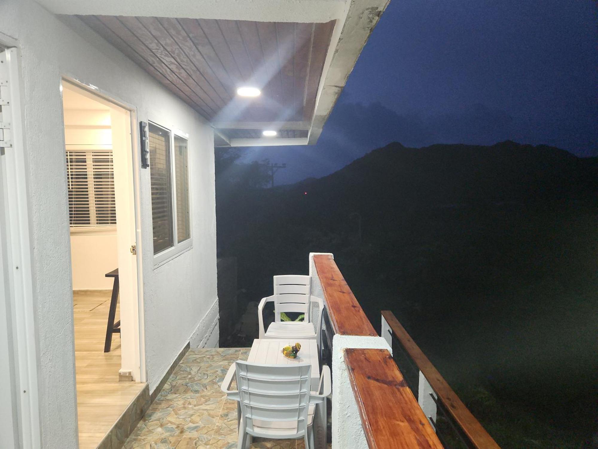 Sea Breeze Apartment