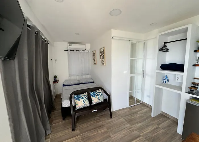 Sea Breeze Inn